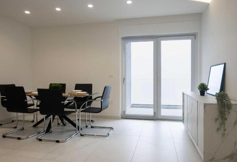 펜션 Ansiro Rooms Home Business
