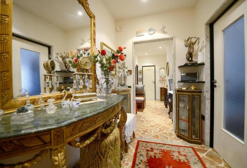 膳宿费 Camere Serenity