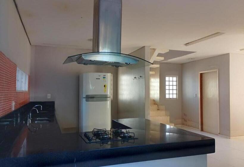 بنسيون Casa Com Piscina E Churrasqueira