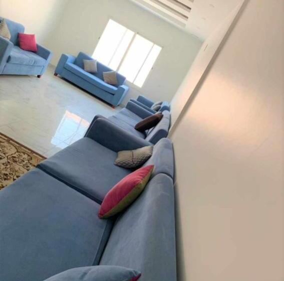 بنسيون Chalet With Living Room 2,khobar,aziziyah