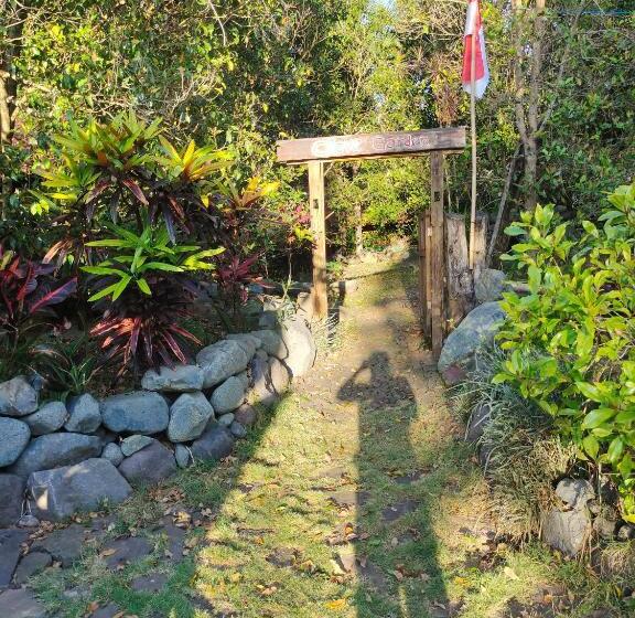 Pension Clove Garden