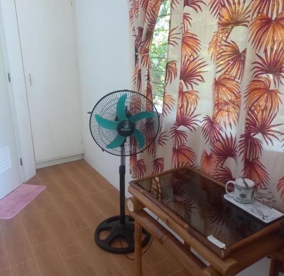 پانسیون Dumaguete Divers Rooms