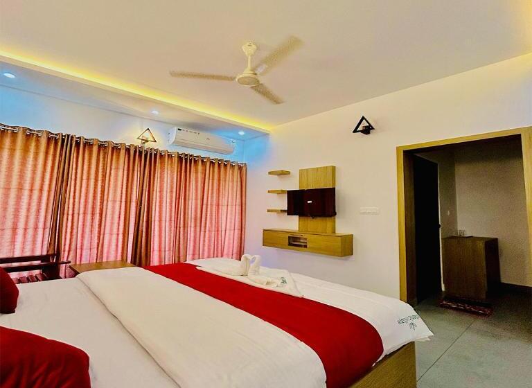 Пансион Edenic Village