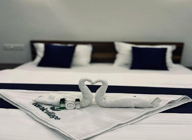 Пансион Edenic Village