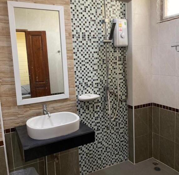 ペンション Granny One Guest House