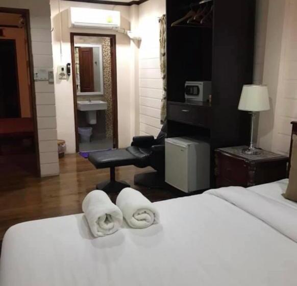 ペンション Granny One Guest House