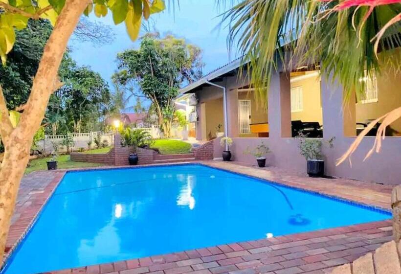 פנסיון Listos Guest House