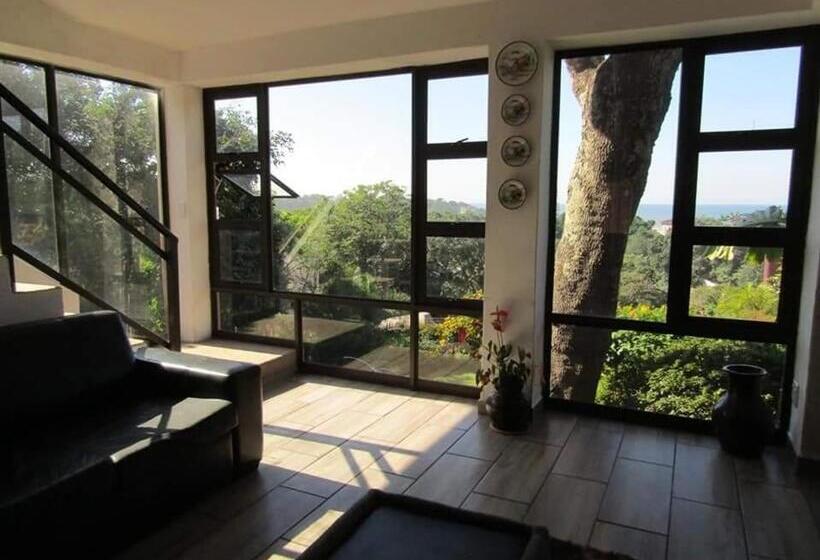 פנסיון Marina Beach Guest House