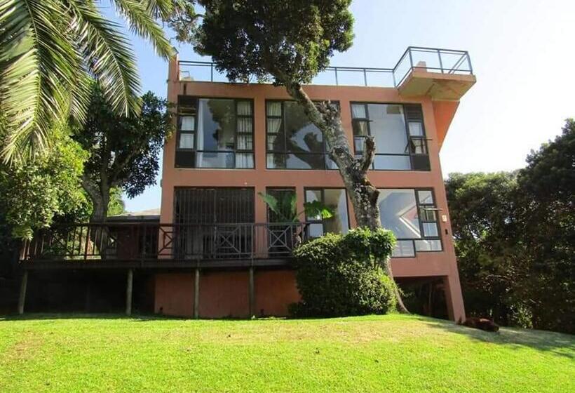 פנסיון Marina Beach Guest House