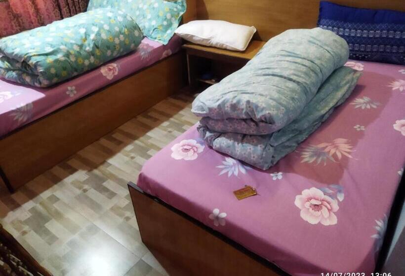 Pension New Durga Guest House