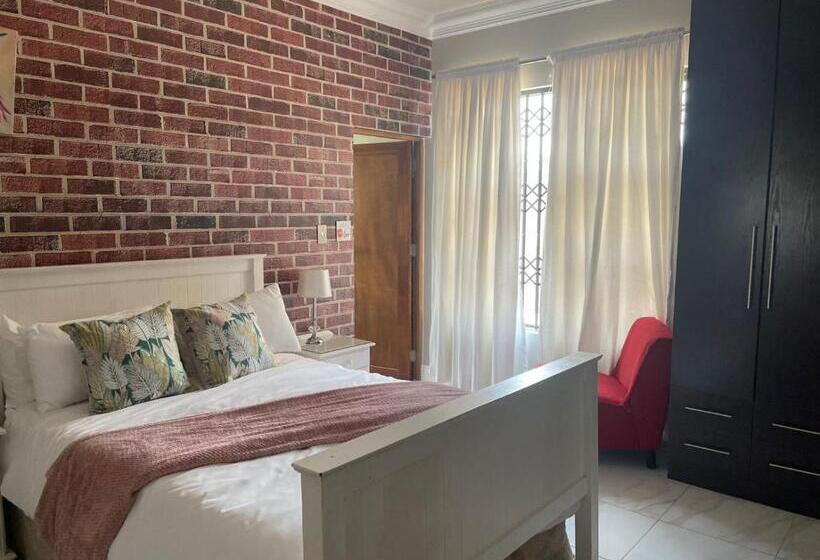 פנסיון Oaktree