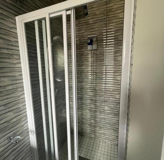 פנסיון Oaktree