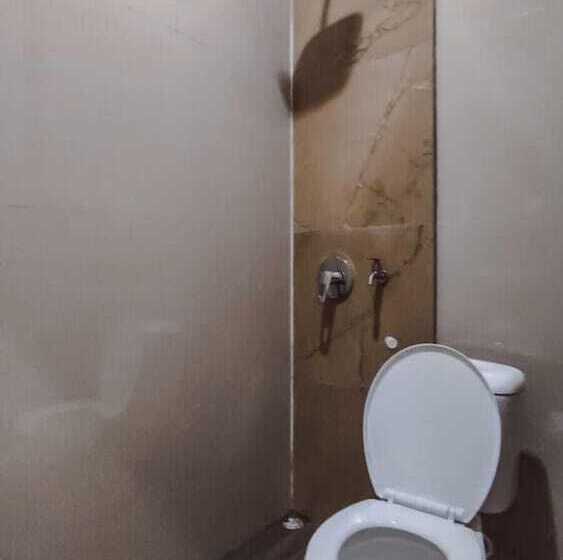 פנסיון Pesona Guesthouse Syariah Malang