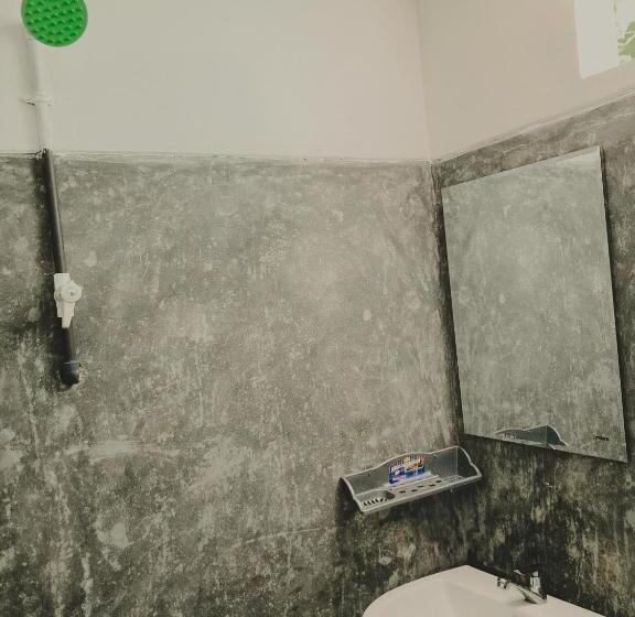 פנסיון Praba Villa