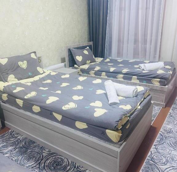 פנסיון Qamar Family Guest House