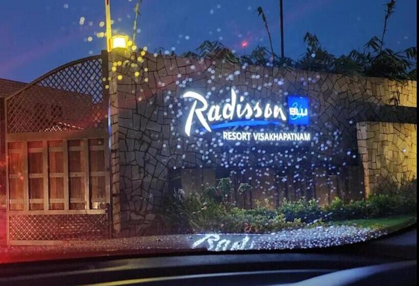 ペンション Radisson Blue Heaven