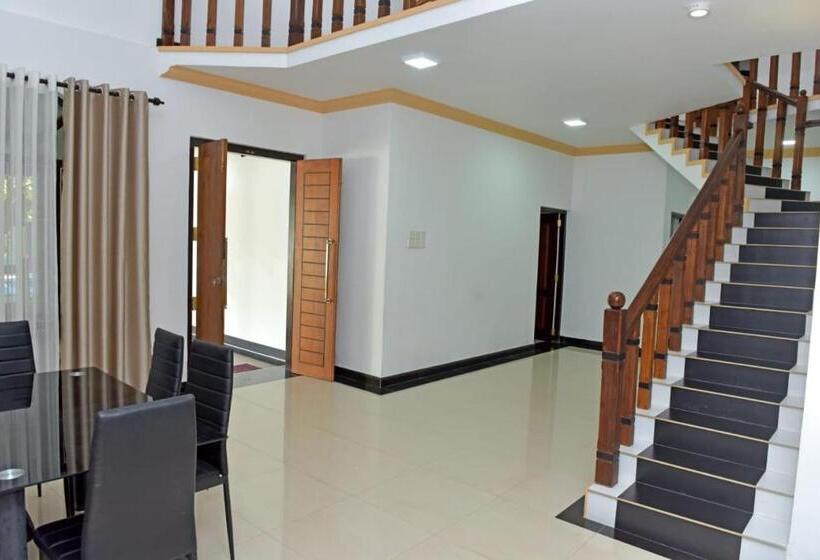 بنسيون Sri Ranana Villa