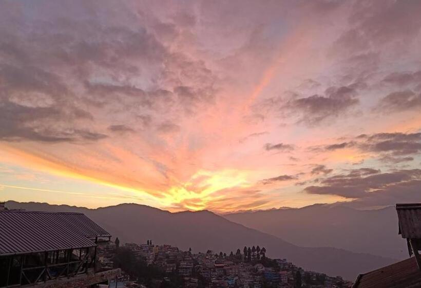 پانسیون Tea Corner Guest House