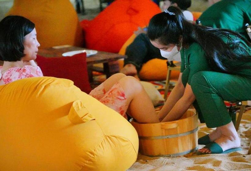 استراحتگاه Lumiere Family Village Dong Tac