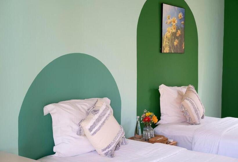 استراحتگاه Lumiere Family Village Dong Tac