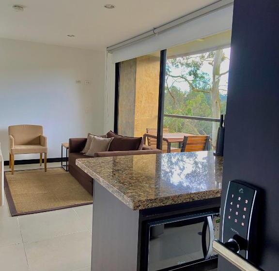 Отель Suite Con Vista Montaña Cercanía Al Aeropuerto
