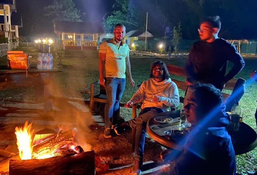 Tulda Bambusa Resort Kaziranga