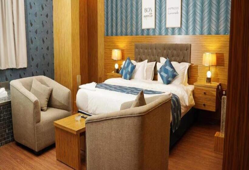 فندق باليت كريدي الفاخر Palette Luxury Credi