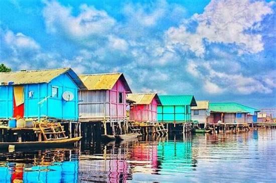 هاستل A Stay On River