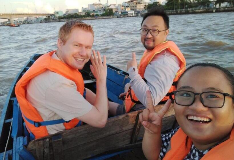 هاستل Mekong Delta Official