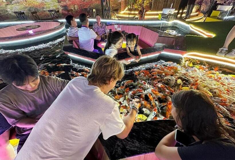 هاستل Mekong Delta Official