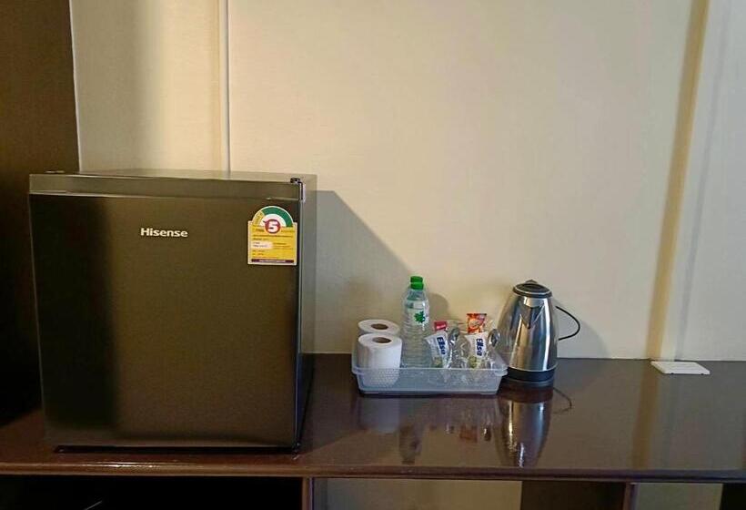 فندق صغير 978 Chidlom At Jomtien