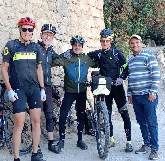 هاستل Gite Skoura