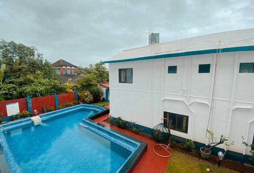 호스텔 Honeydew Suites By Goaround Homes