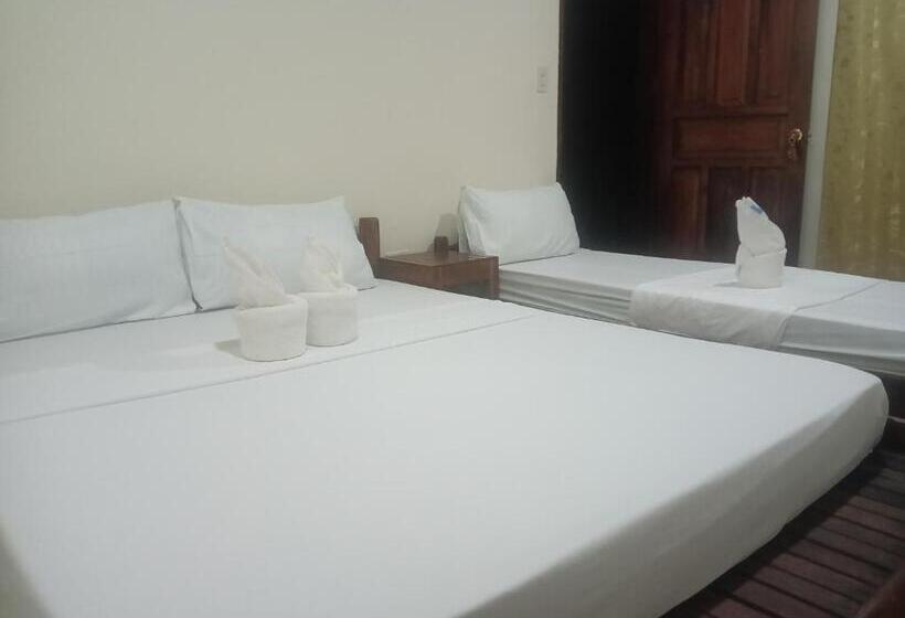 هاستل Nay Nildz Pension House