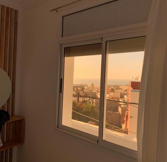 هاستل Paddle Out Morocco