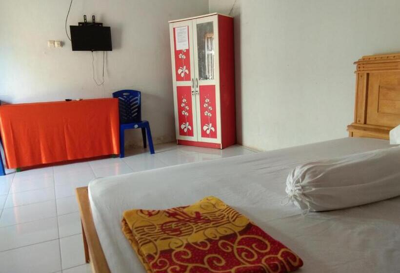 هاستل Penginapan Arwana Inn