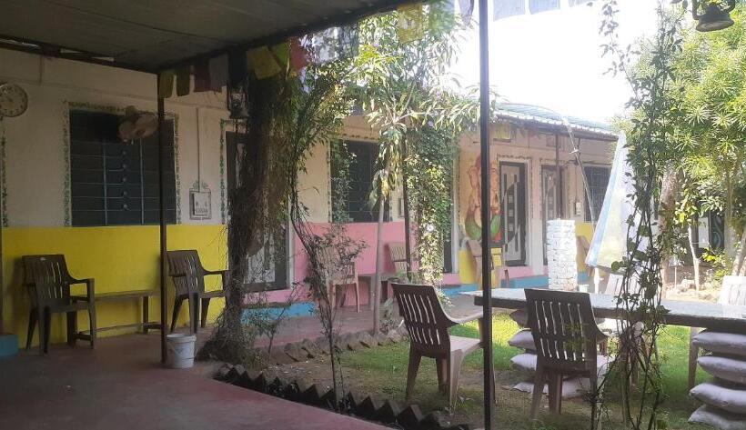 Baba Hostel