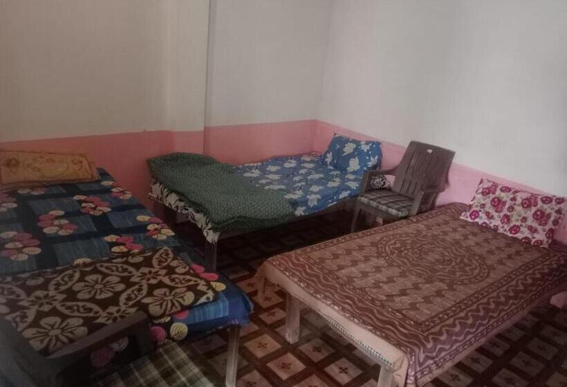 Baba Hostel