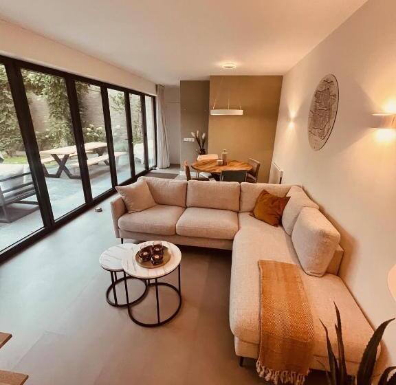 Bed And Breakfast 013 City