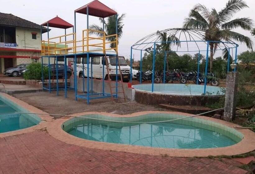 مبيت وإفطار Arihant Resort