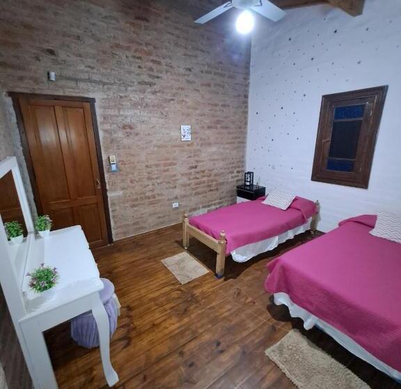 مبيت وإفطار Casa De Brujas