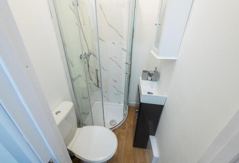 민박 Luxurious Double Rooms With Private Bath And Free Breakfast, Wi Fi