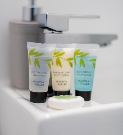 민박 Luxurious Double Rooms With Private Bath And Free Breakfast, Wi Fi