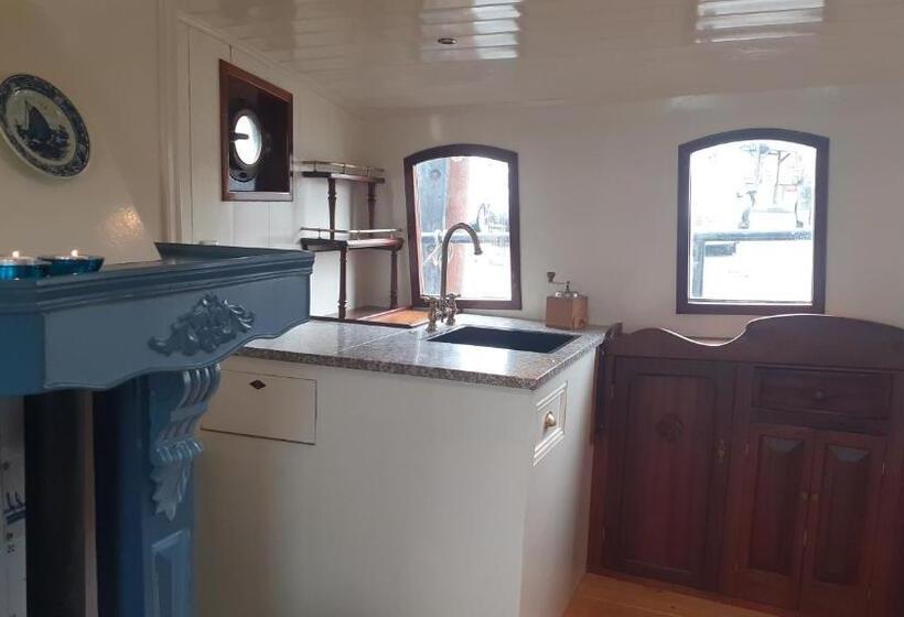 تختخواب و صبحانه Klipper Engelburg