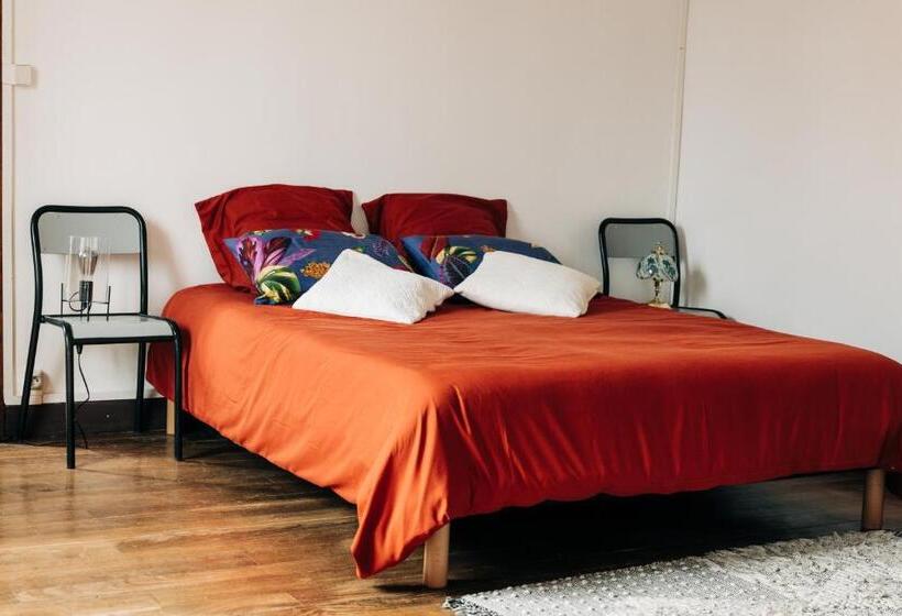 مبيت وإفطار La Maison De Laulie