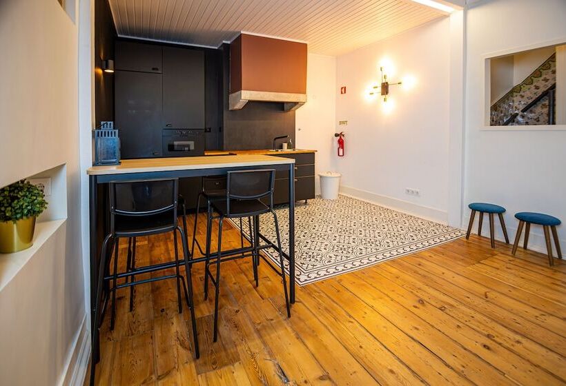 تختخواب و صبحانه Vago Alcântara Suites