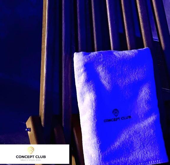 Velika Recepcija Cc Magnet