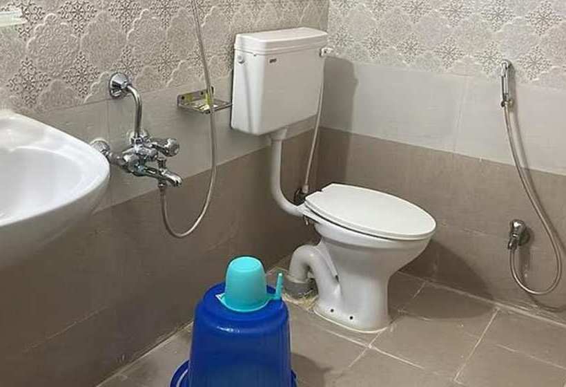 Fabhotel Ekamra Greens By Y Hotels