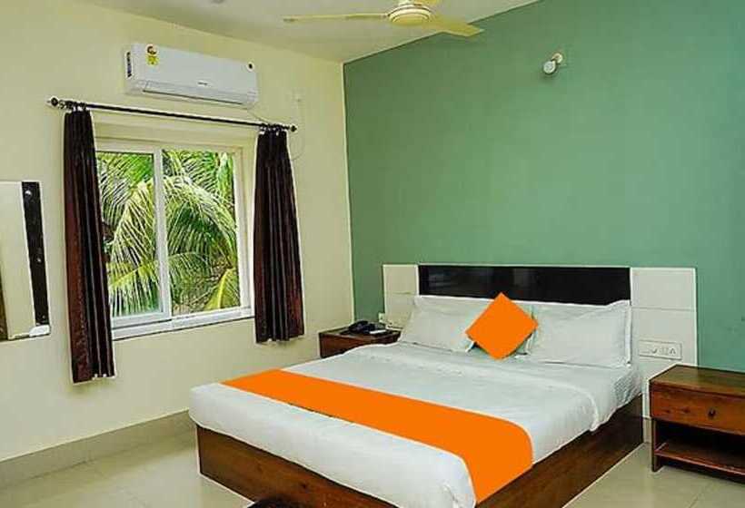 Fabhotel Ekamra Greens By Y Hotels