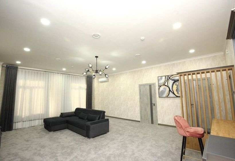 هتل Art Residence